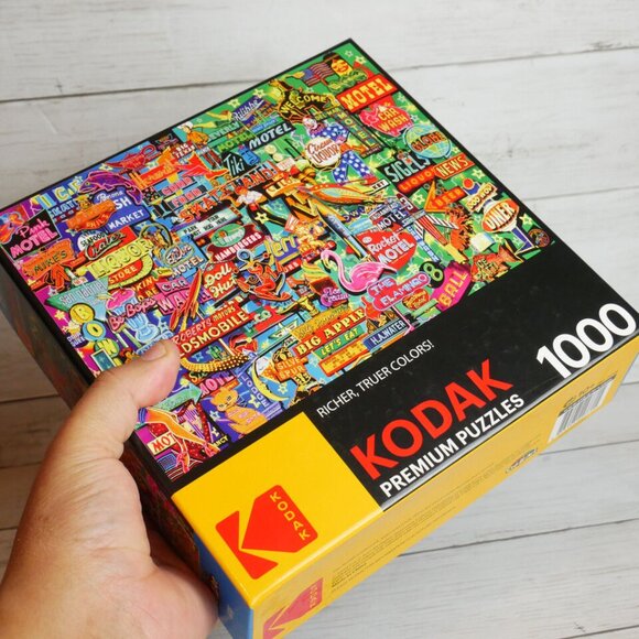 Kodak Neon Retro Signs Premium 1000 Piece Puzzle Garry Walton NEW - Picture 6 of 6
